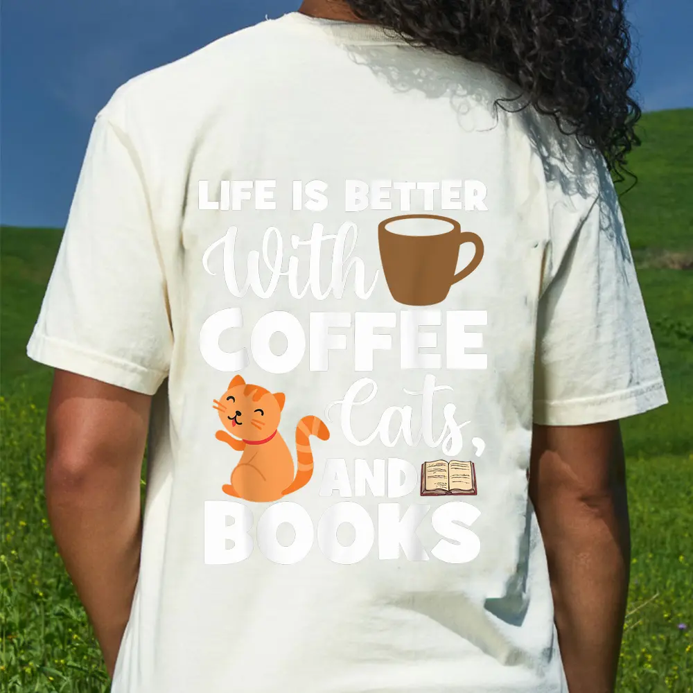 Cat Lovers Cats And Books Coffee Cats And Books Cat Books T-Shirt - Cream