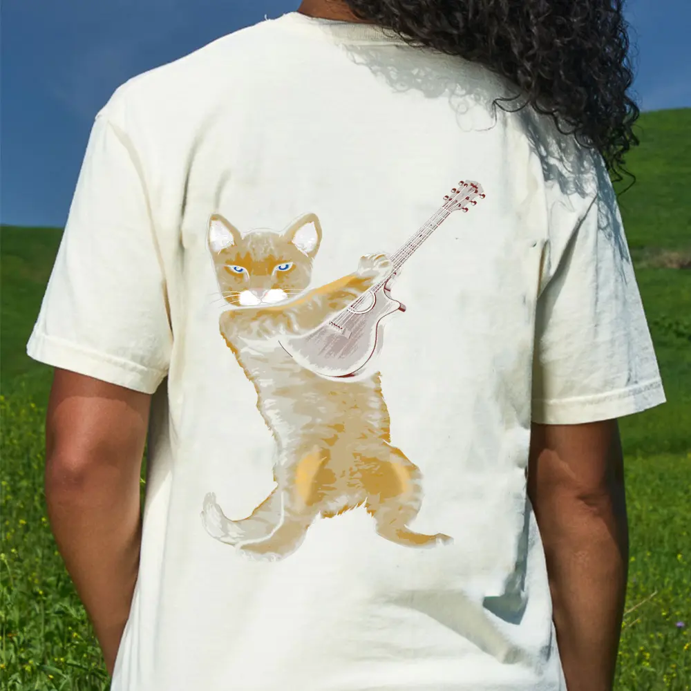 Cat Playing Acoustic Guitar Musician T-Shirt - Cream