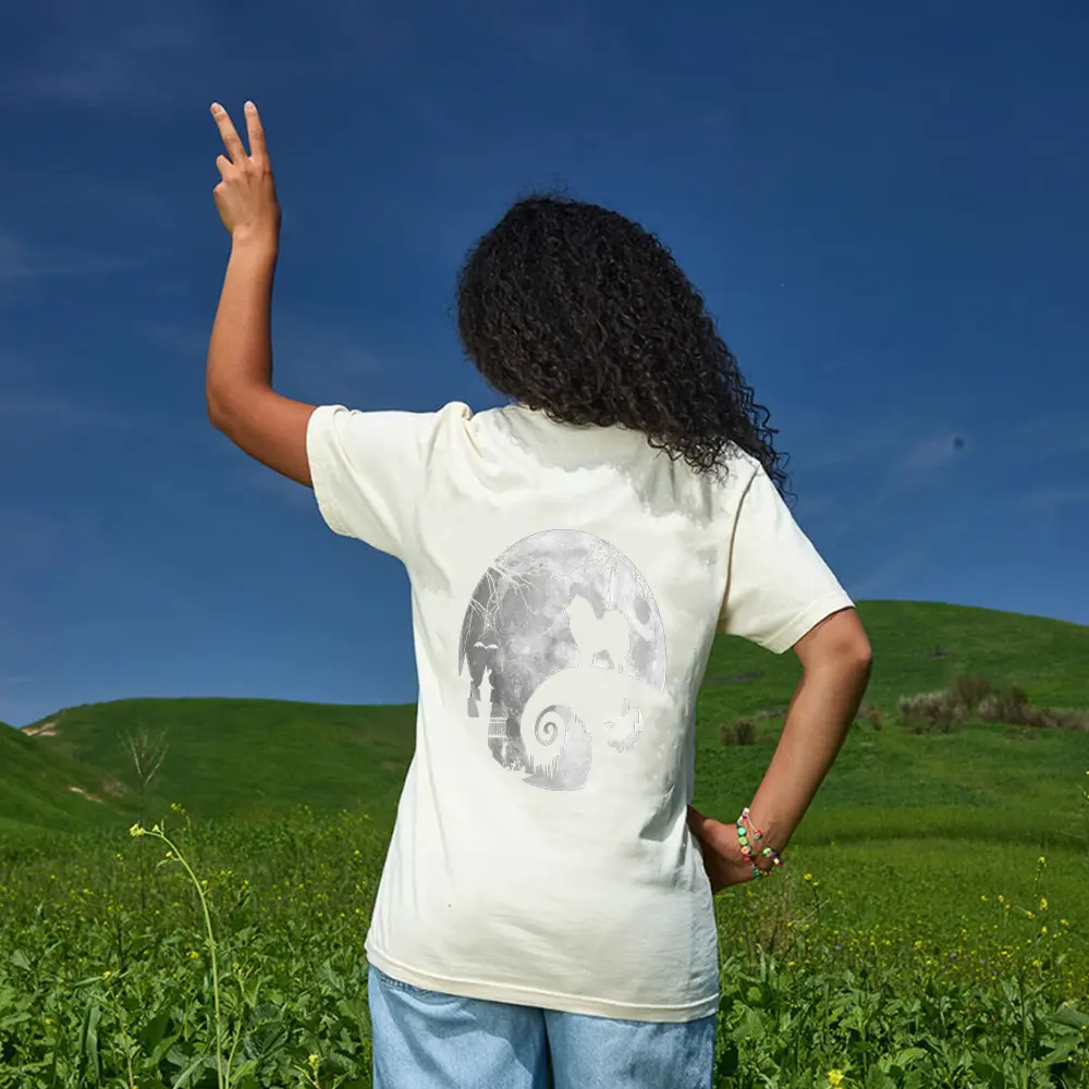 ChowChow Dog And Moon Halloween Costume Dog Lover Funny T-Shirt - Cream ChowChow Dog And Moon Halloween Costume Dog Lover Funny T-Shirt - Cream