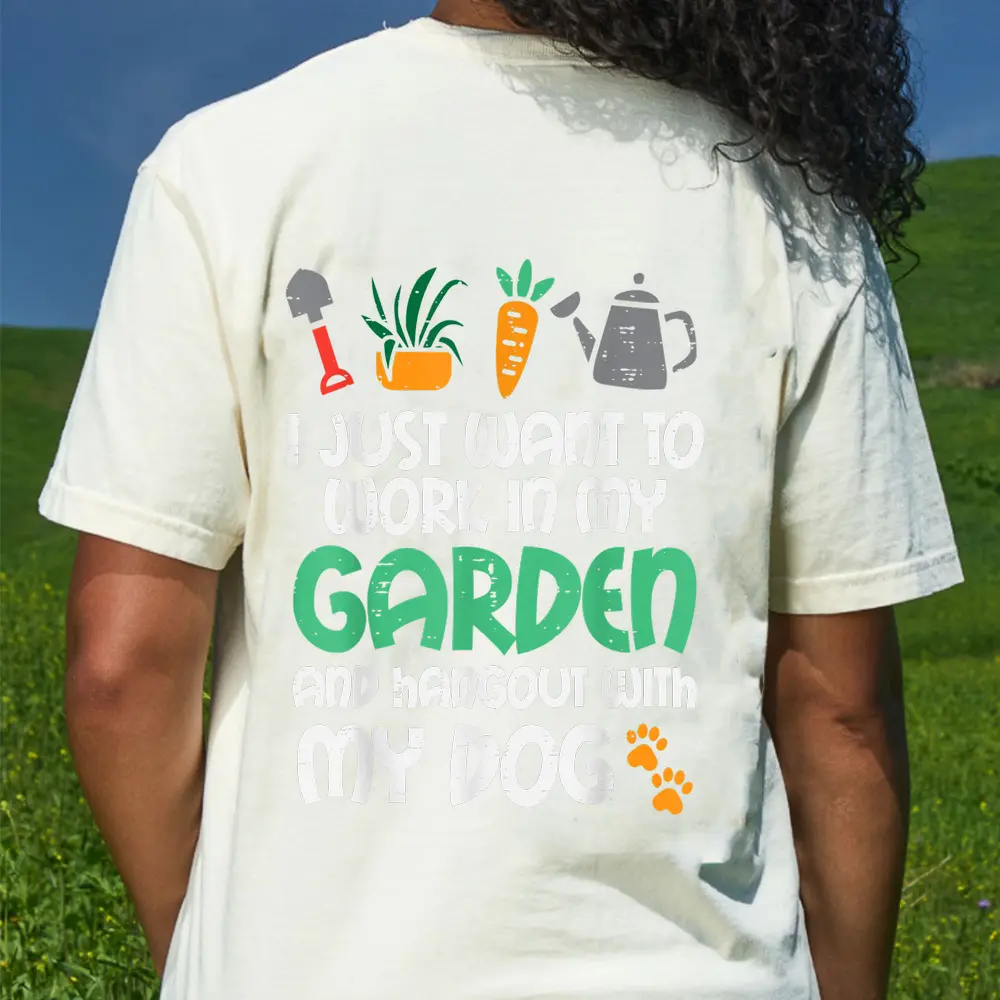 Work In My Garden Hangout Dog Funny Gardening Pet T-Shirt - Cream